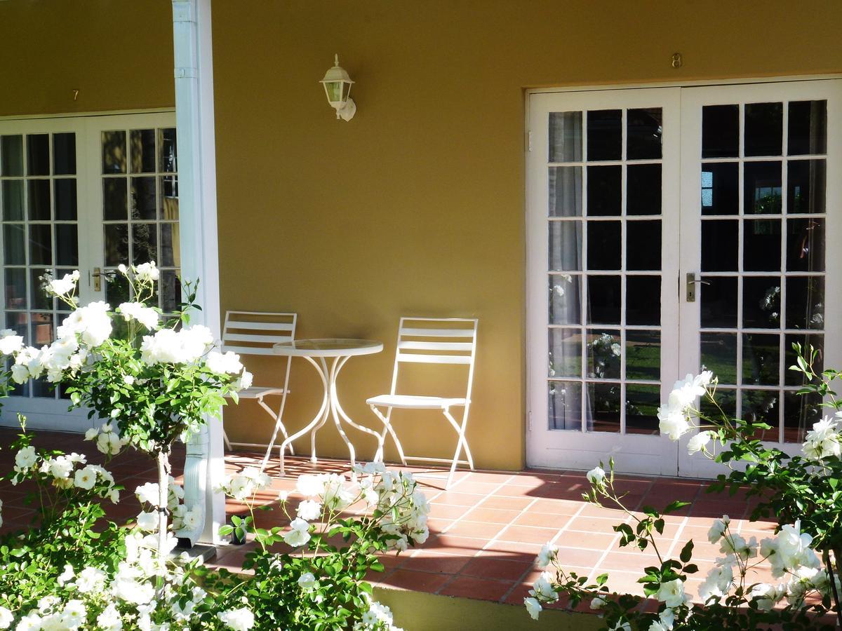 @Yamkela Guest House Oudtshoorn Esterno foto